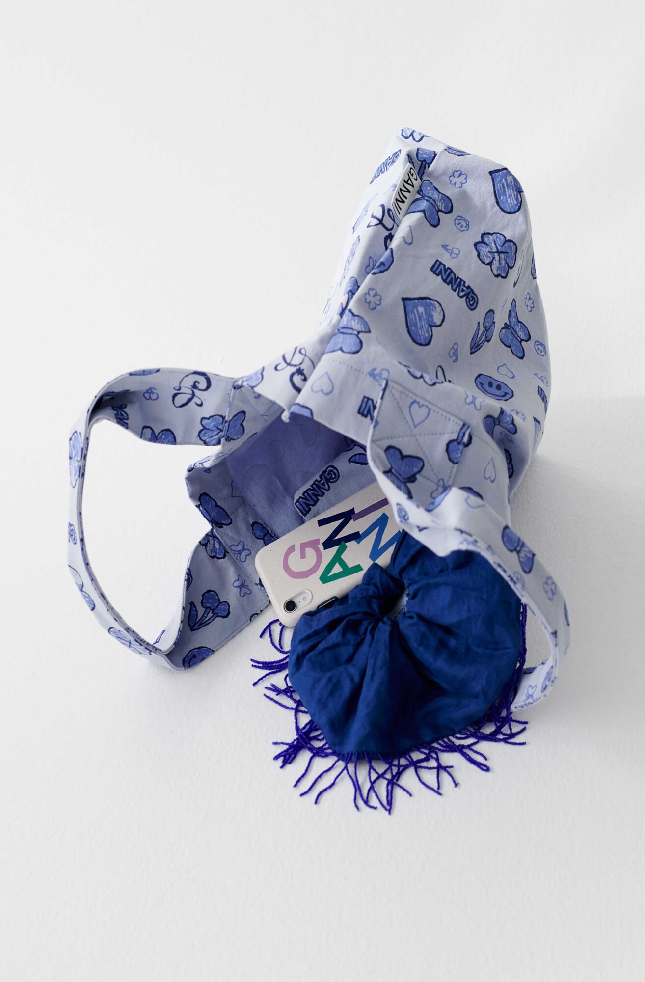 Beaded Fringe Linen Scrunchie, in colour Sodalite Blue - 2 - GANNI
