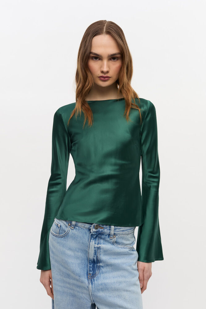 Green Satin Blouse, Pineneedle