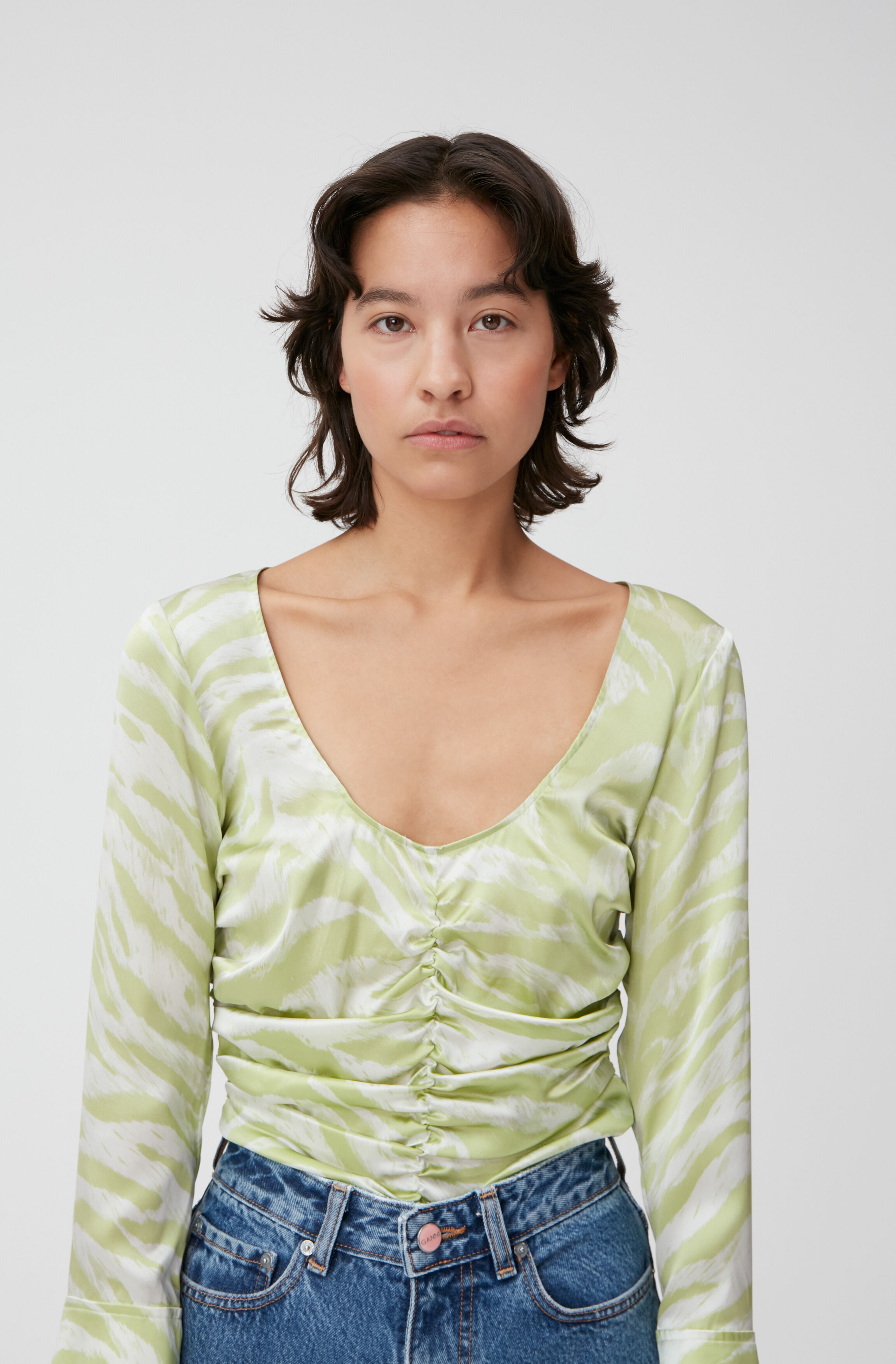 Margarita Silk Stretch Satin U-neck 
