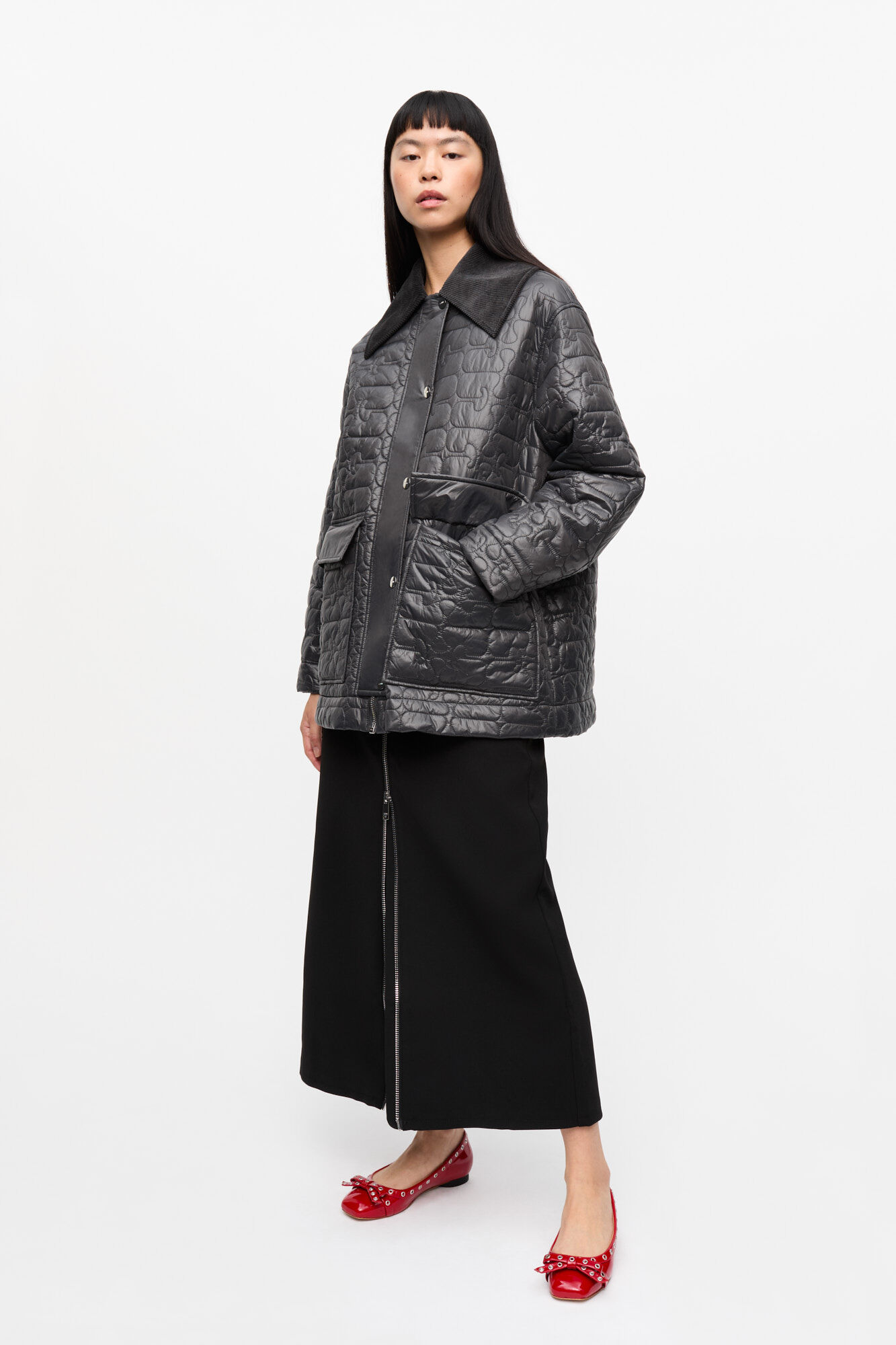 Veste midi matelassée noir brillant, Nylon, in colour Phantom - 1 - GANNI