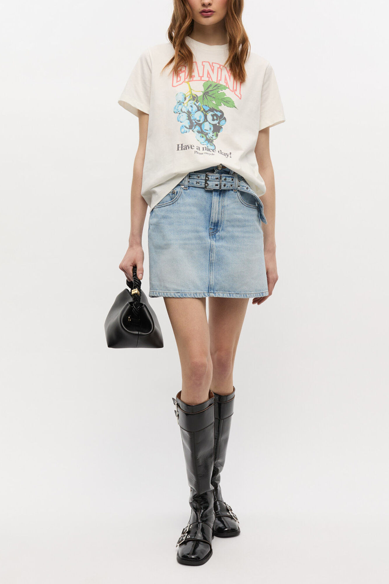 Ivory Grapes Print T-shirt | GANNI AT