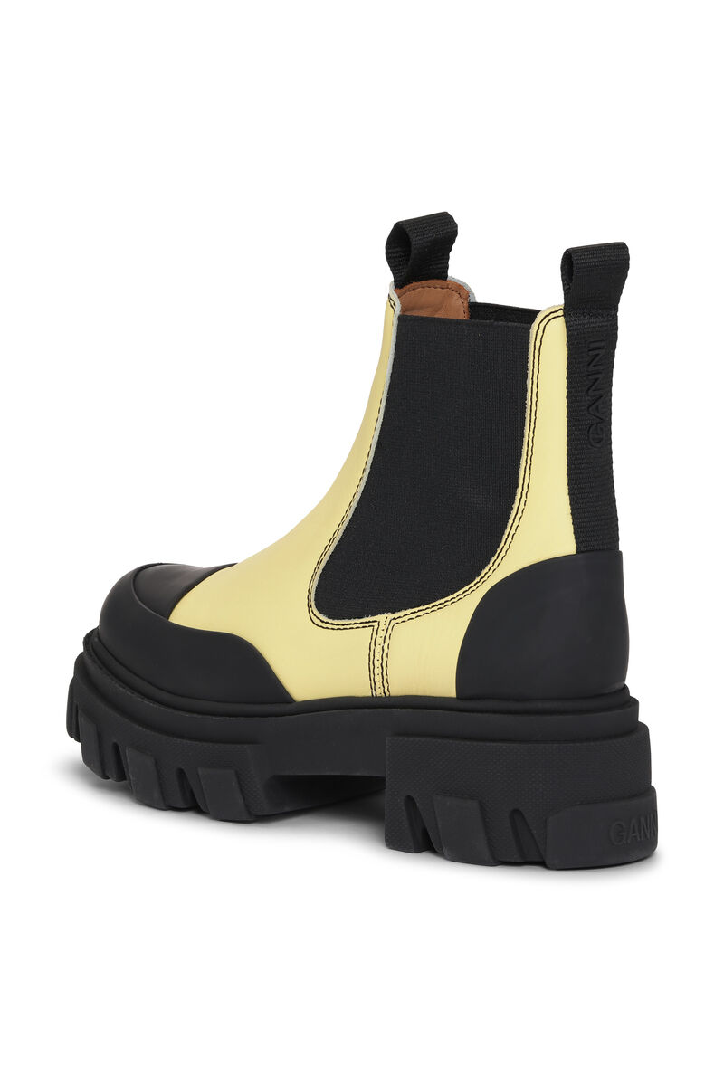Låga Chelsea Boots med grova sulor, Leather, in colour Pale Banana - 2 - GANNI