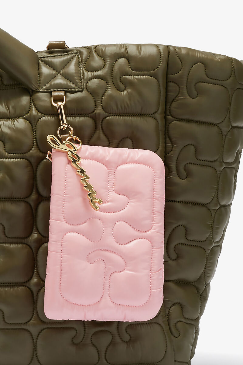 Quiltet Re-Tech taske, Recycled Polyamide, in colour Chalk Pink - 3 - GANNI