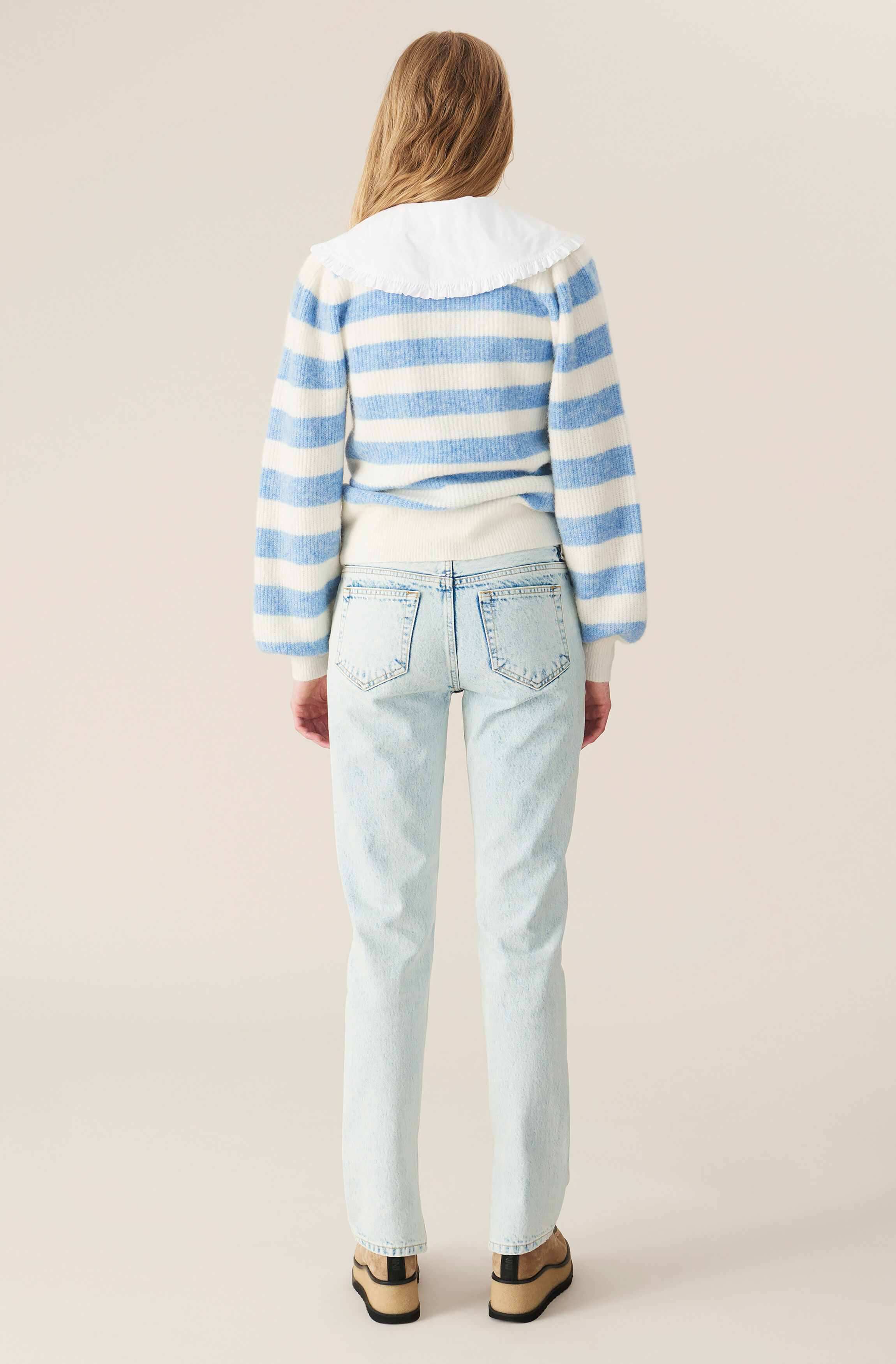 mid waist slim jeans