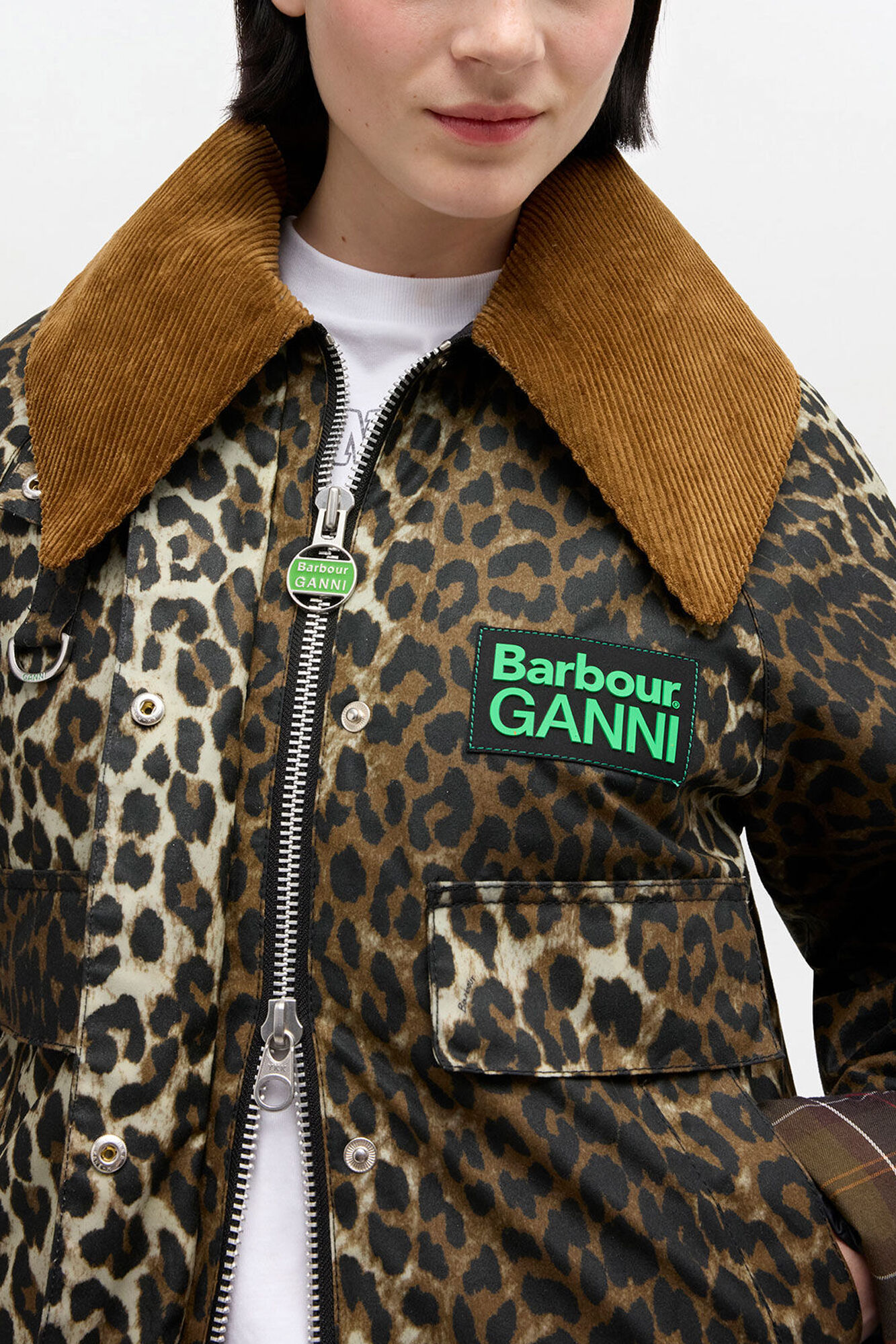 Leopard レオパード柄のショート丈ワックス加工ジャケット | GANNI