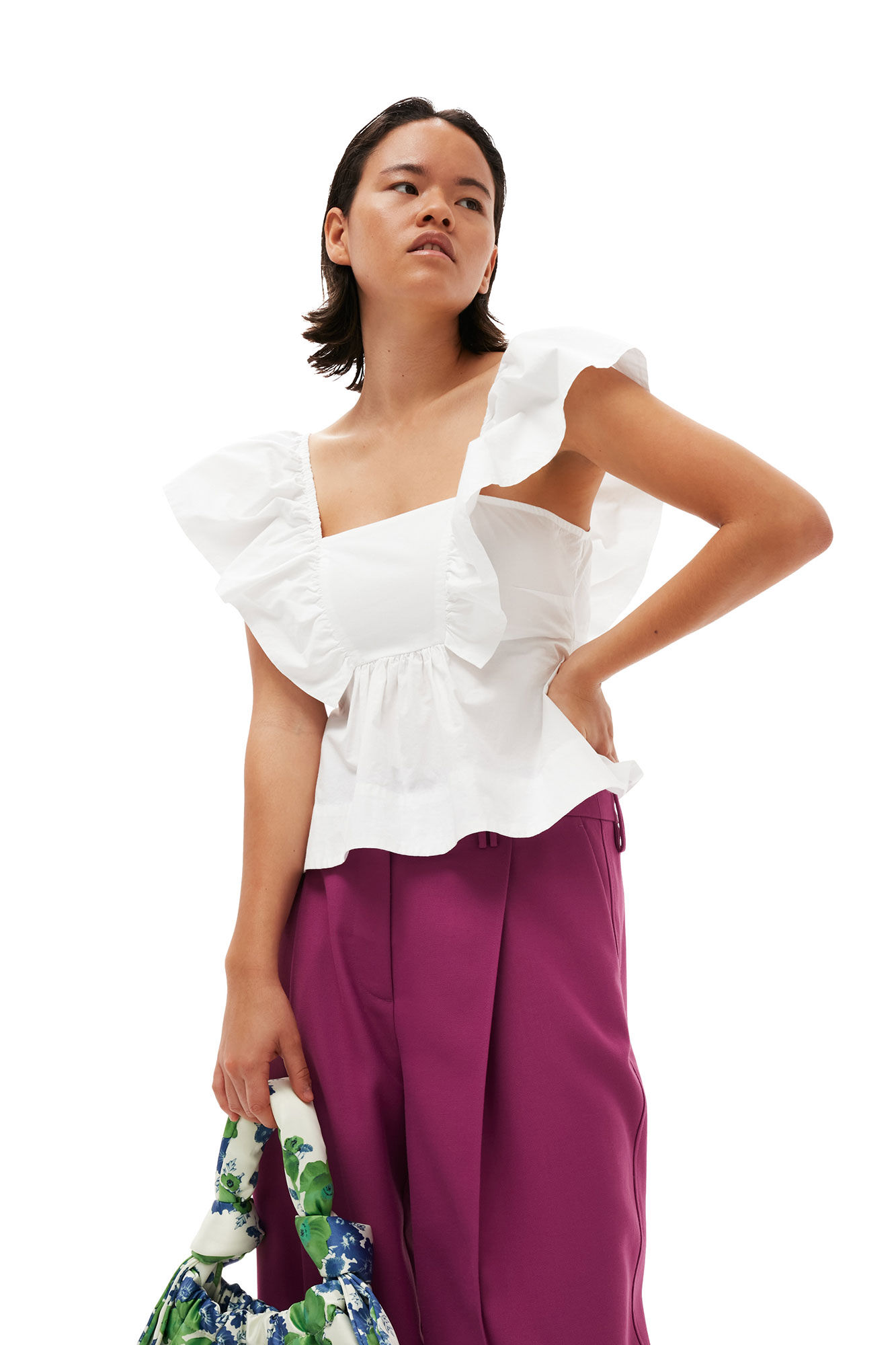 Summer Suiting Relaxed Pleated Pants, LENZING™ ECOVERO™, in colour Purple Wine - 3 - GANNI