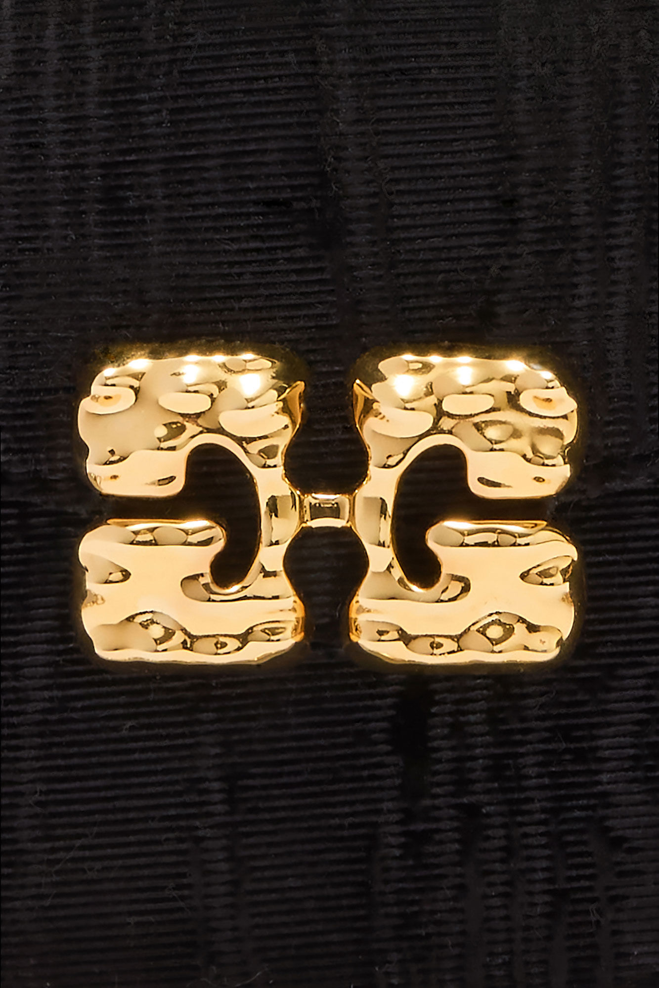 Lulu Wallet On Chain in Velvet Moire, in colour Black - 3 - GANNI