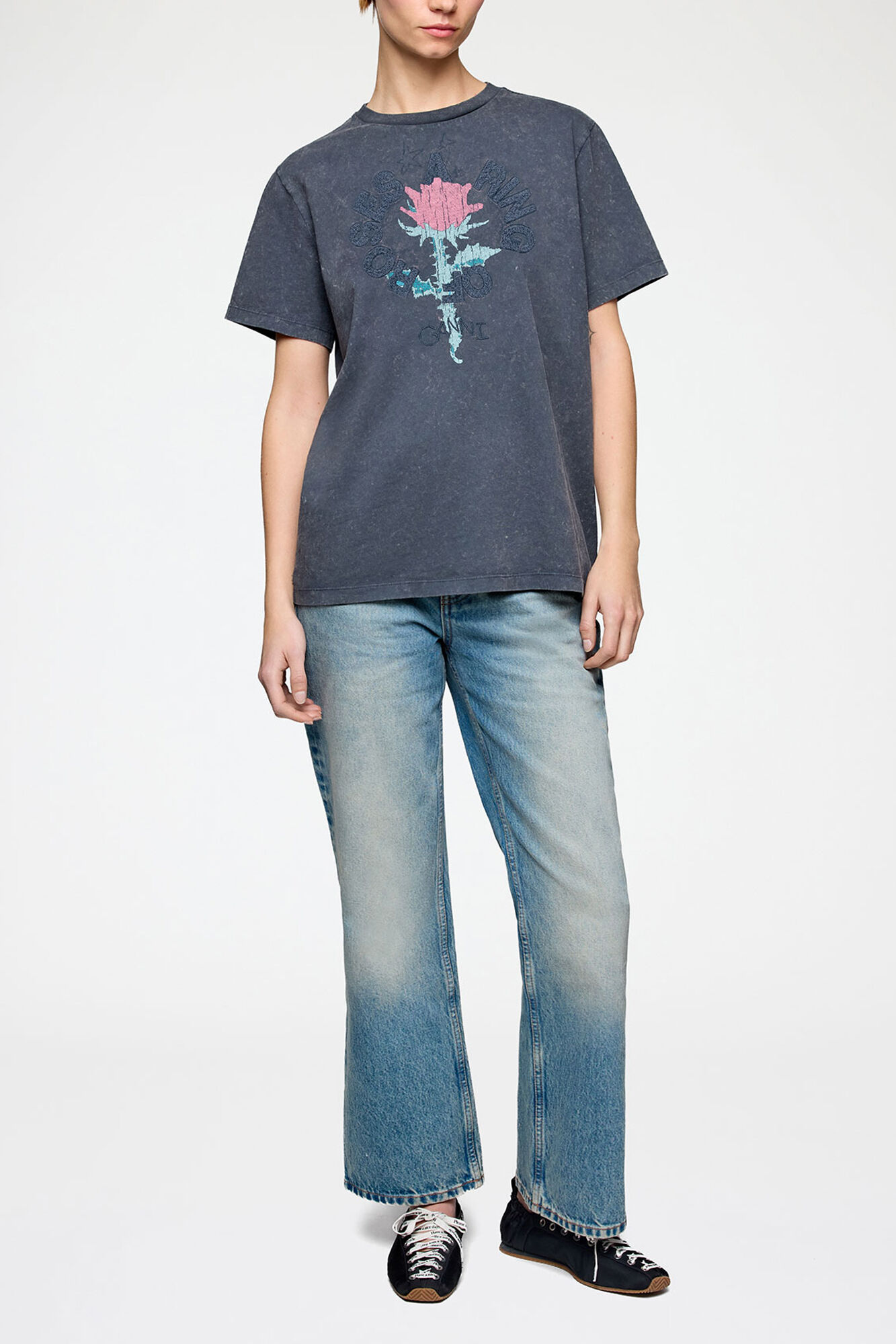 T-Shirt mit Rose, Recycled Cotton, in colour Phantom - 1 - GANNI