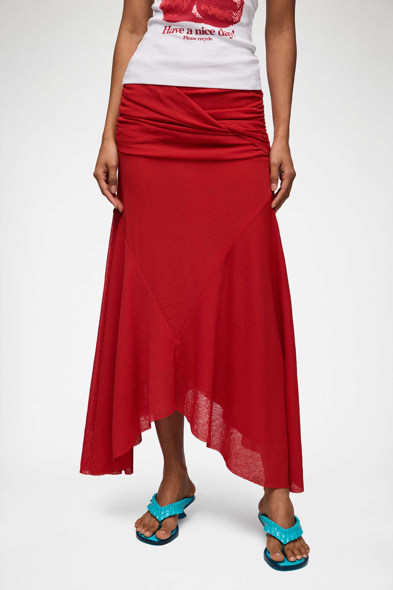Langer Rock aus meliertem Netzstoff in Rot, Recycled Polyester, in colour Goji Berry - 2 - GANNI