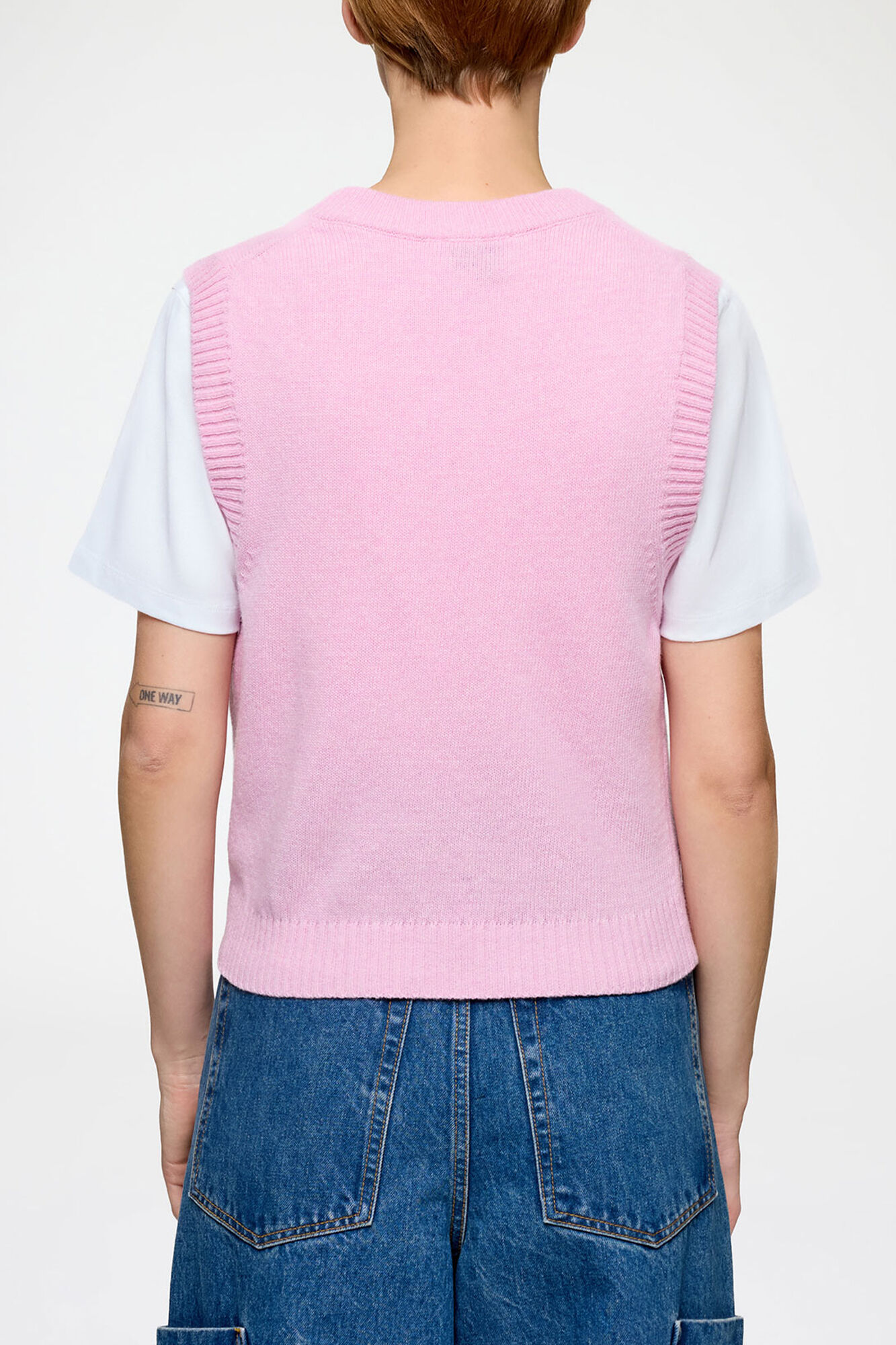 Weste aus grafischer Wolle, Wool, in colour Chalk Pink - 3 - GANNI