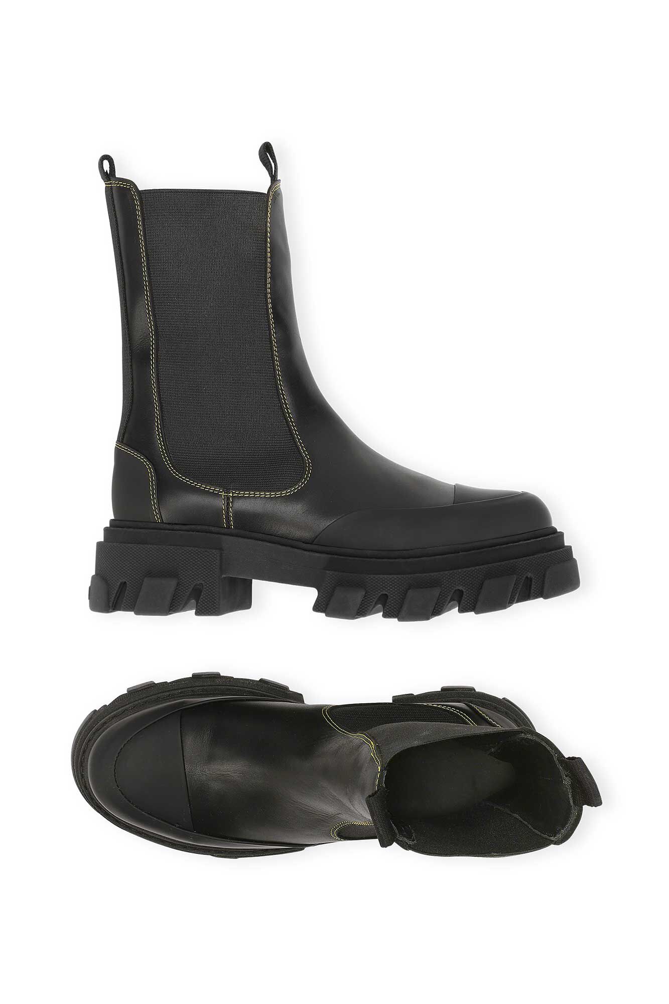 Mid Chelsea Boots, Calf Leather, in colour Black - 2 - GANNI