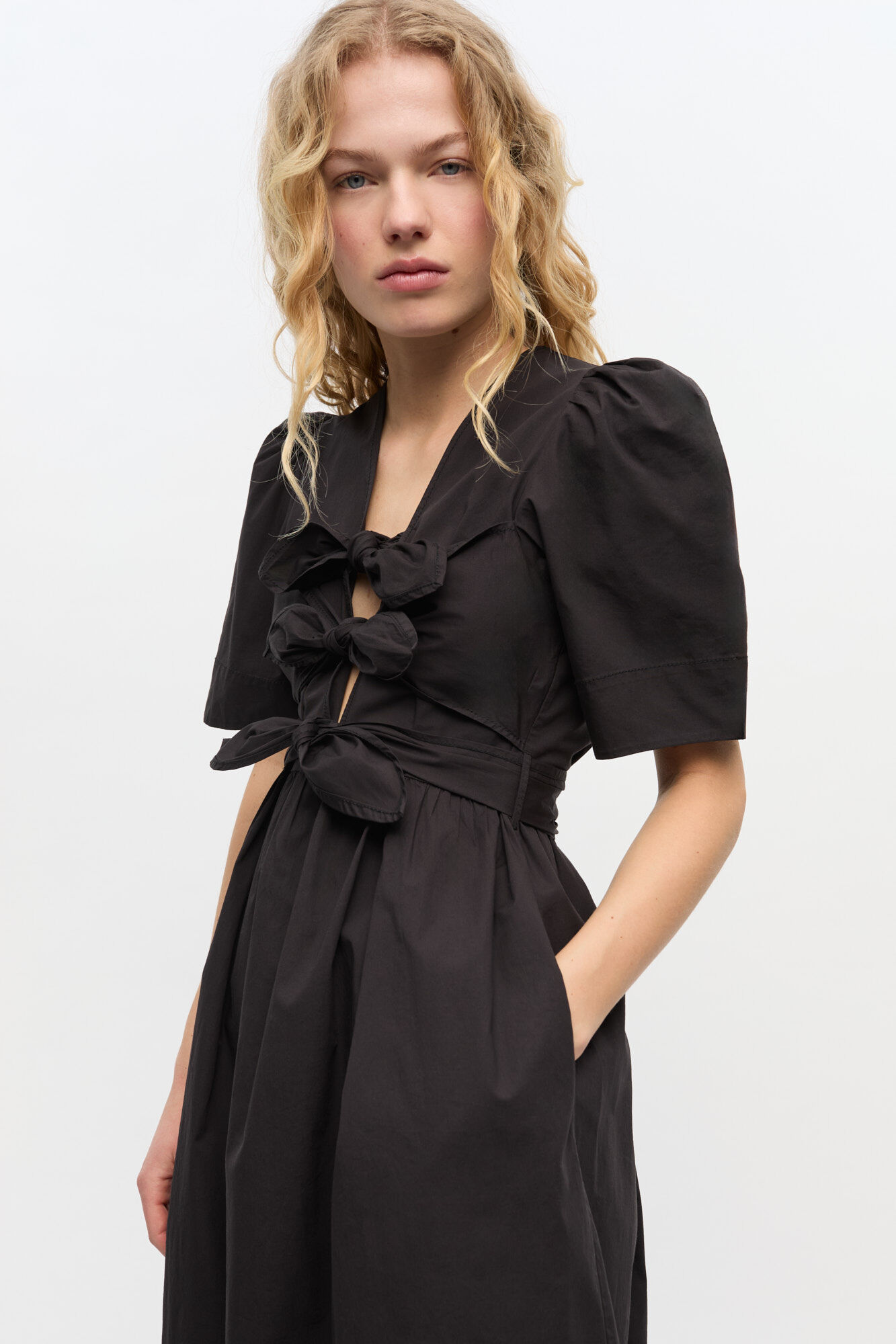 Robe en coton extensible noire, Elastane, in colour Black - 3 - GANNI