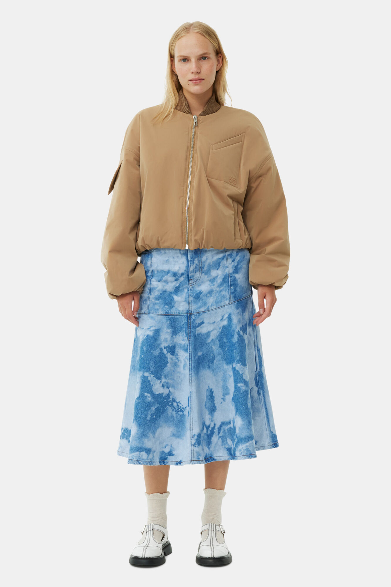 Brown Light Twill Oversized Short Bomberjakke, Recycled Polyester, in colour Tiger's Eye - 2 - GANNI