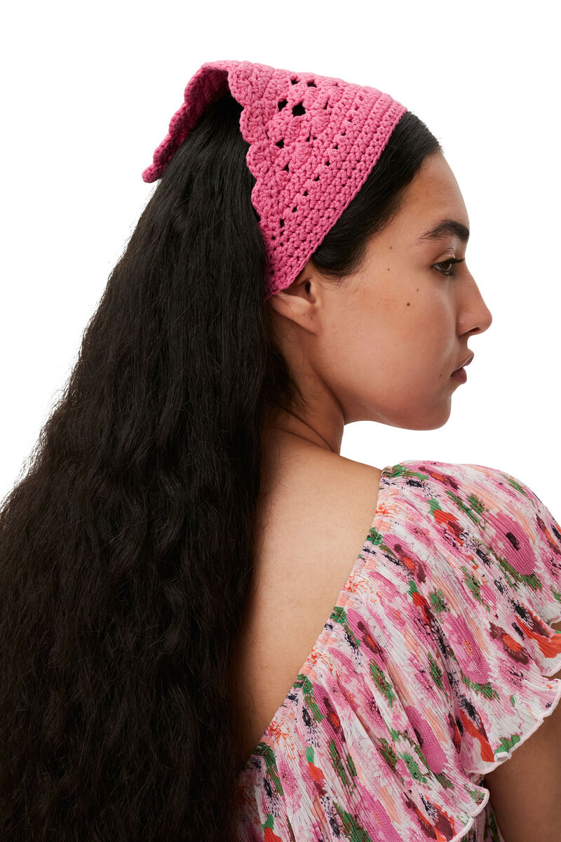 Crochet Bandana, in colour Shocking Pink - 2 - GANNI