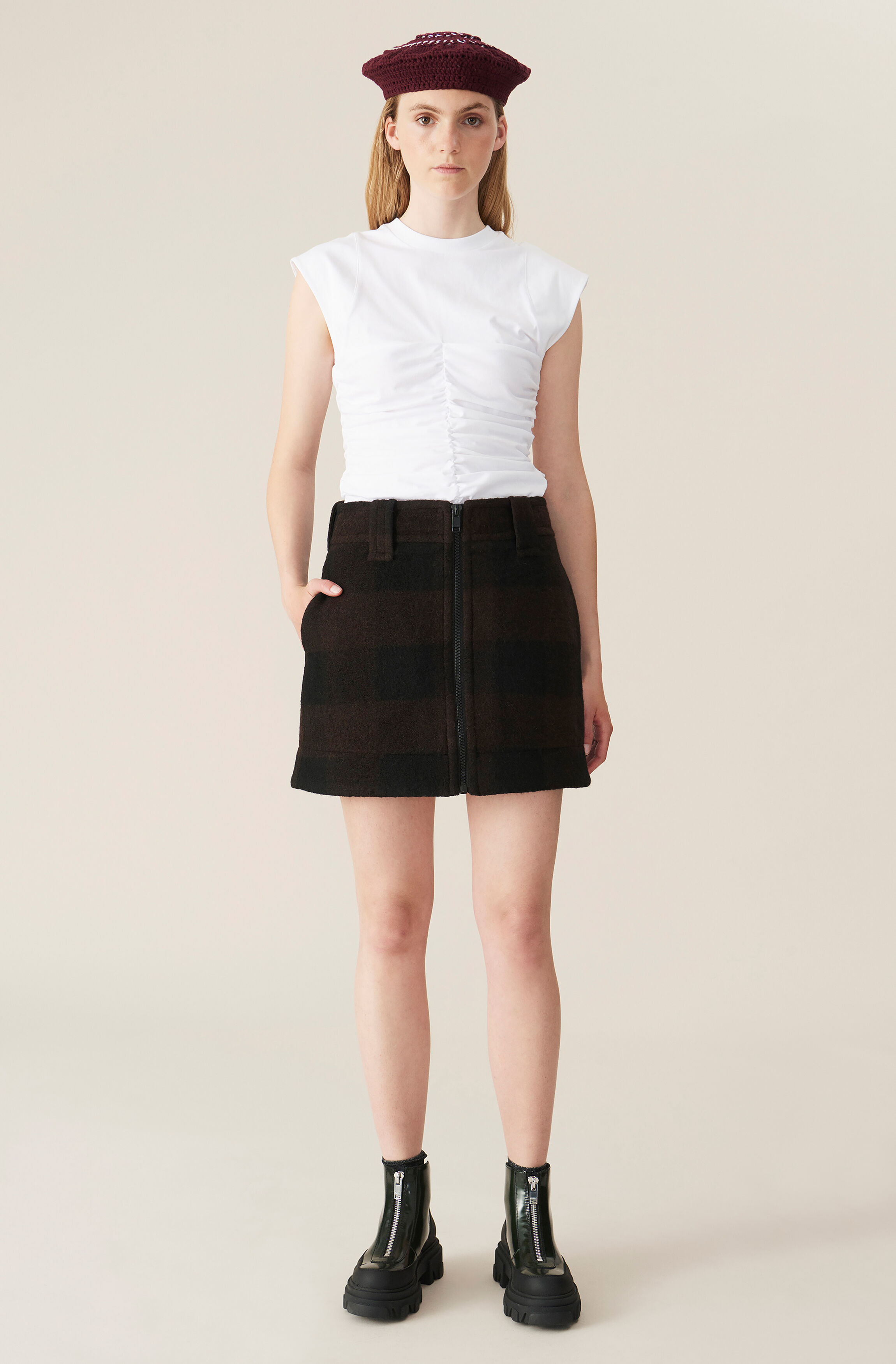 Zip wool skirt clearance