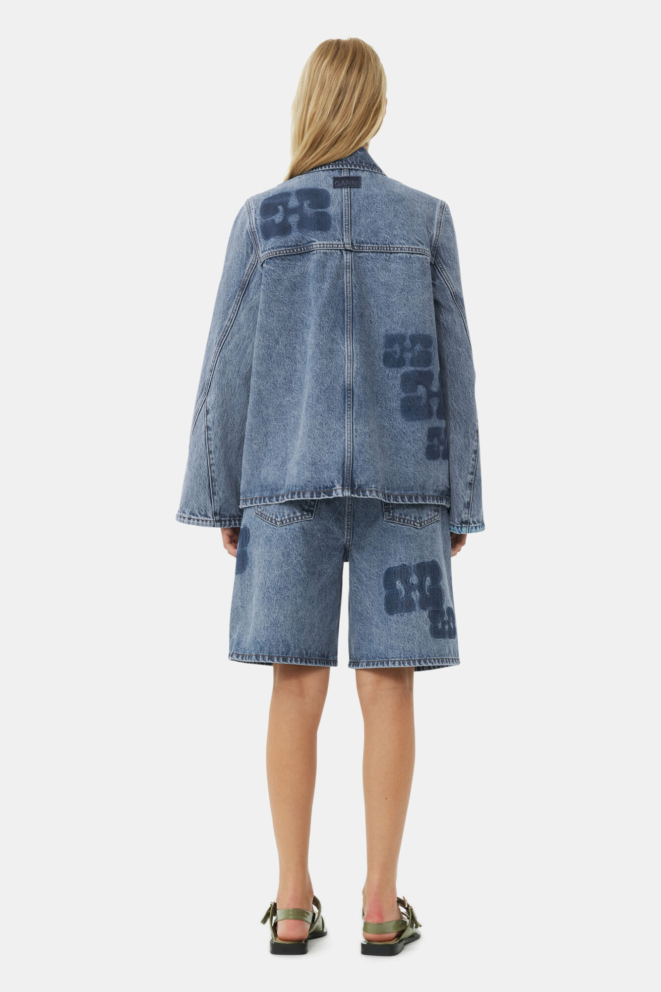 Patch Denim Jacke, Cotton, in colour Mid Blue Stone - 4 - GANNI