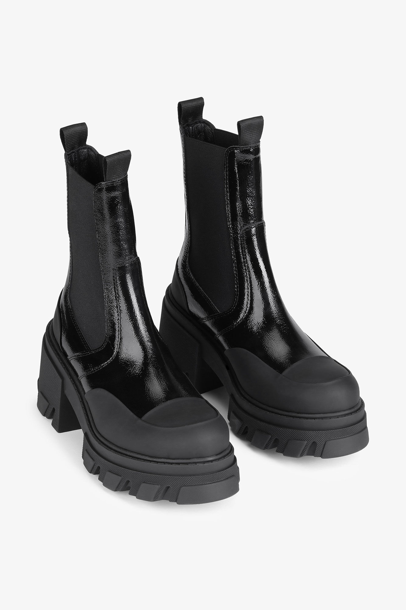 Cleated Heeled Mid Chelsea Støvler, Calf Leather, in colour Black - 3 - GANNI