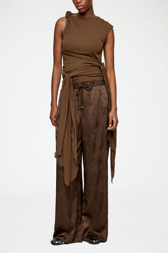 Trousers in Brown Satin, Demitasse