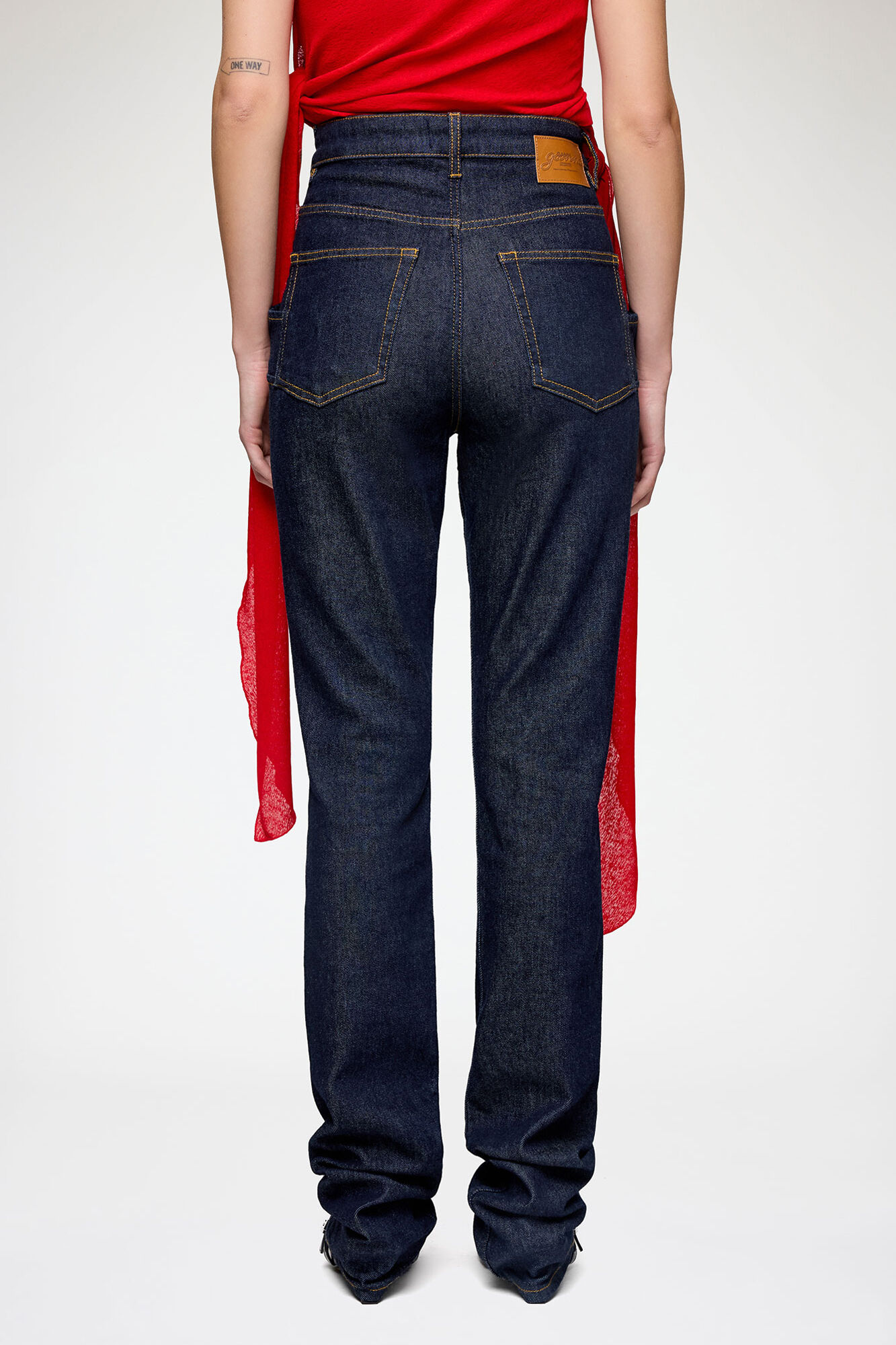 Schmale Skinny-Jeans aus Stretch-Denim, Organic Cotton, in colour Rinse - 2 - GANNI