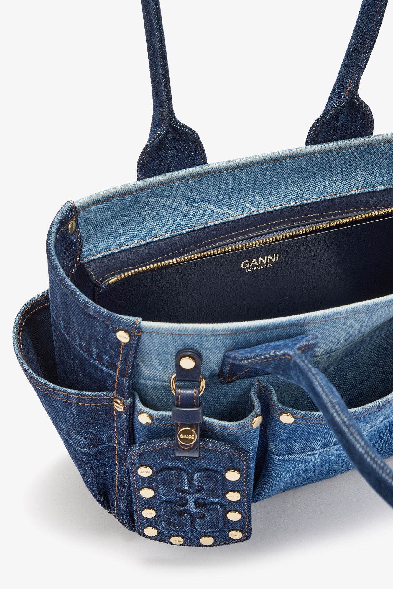 Small Posy Bag in Blue Denim, Organic Cotton, in colour Mid Blue Vintage - 3 - GANNI