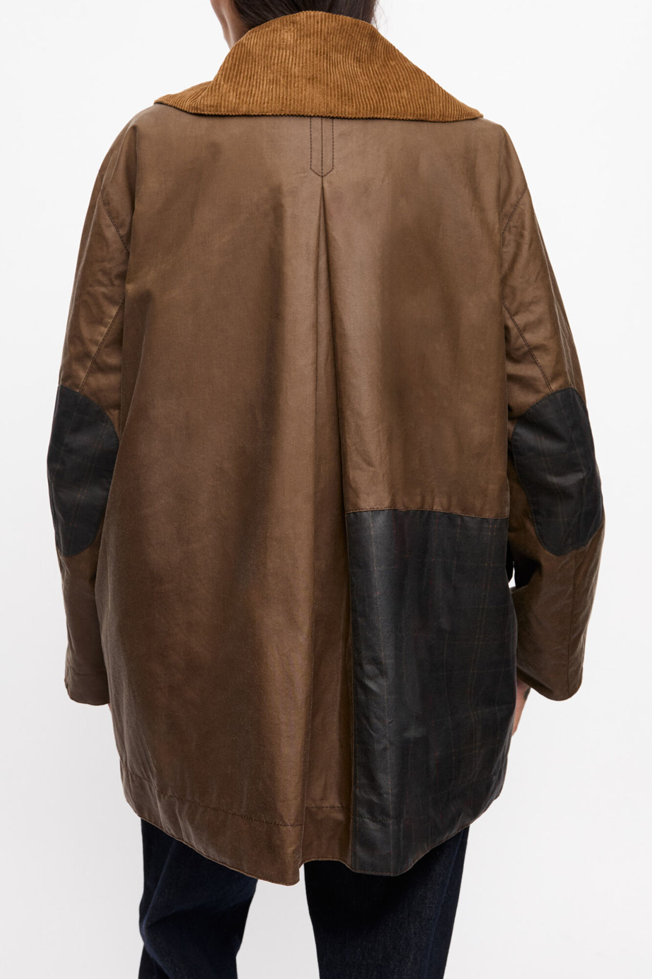 GANNI x Barbour Waxed Duffle Coat, Organic Cotton, in colour Teak - 3 - GANNI