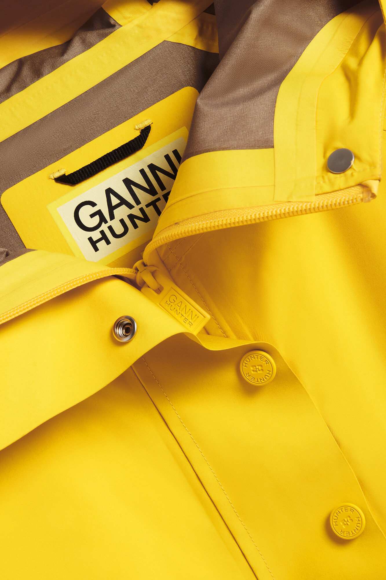 Poncho aus 10K wasserfestem Shell-Material, Recycled Polyester, in colour Lemon - 4 - GANNI