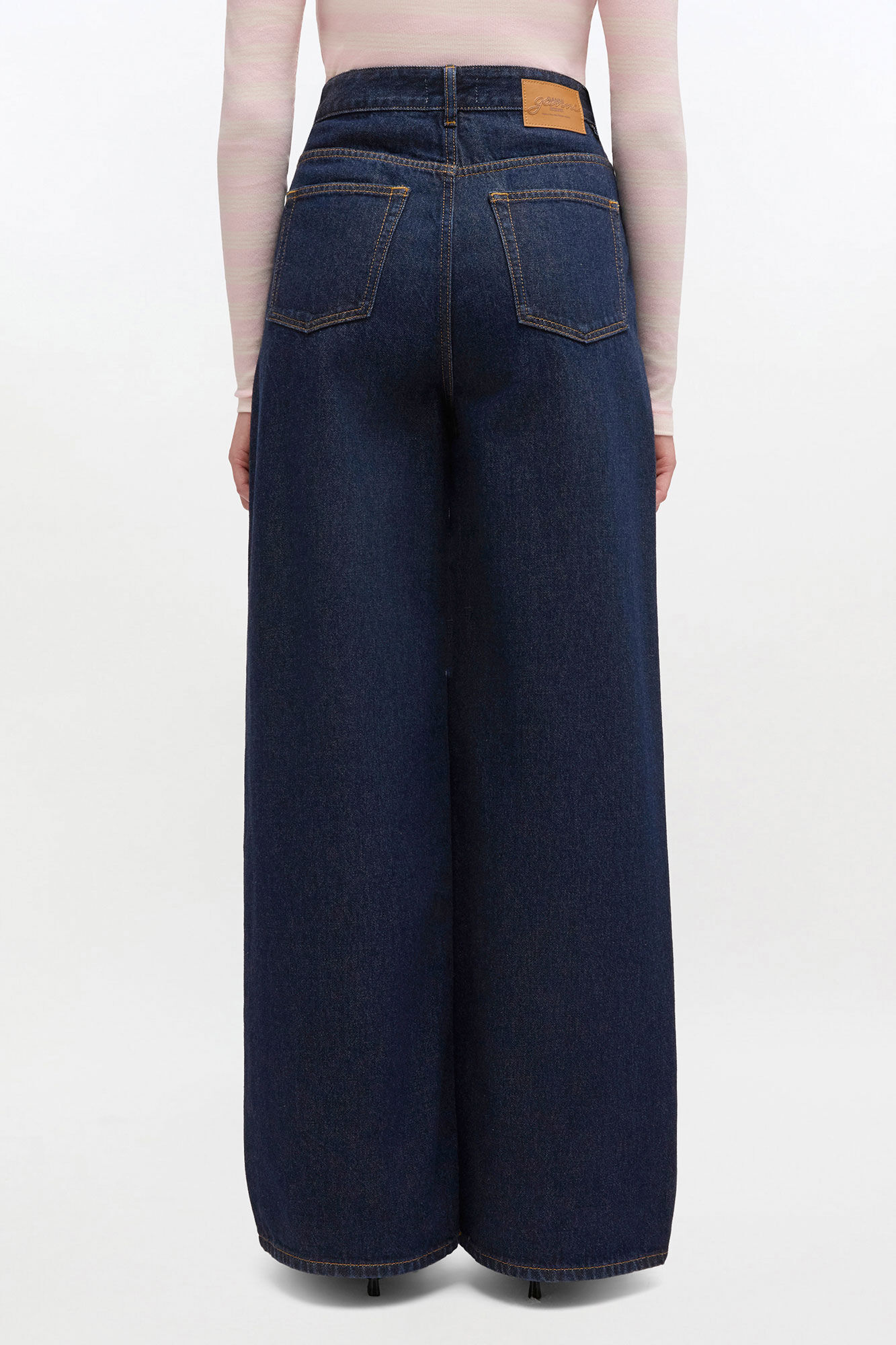 Dark Rinse Izey Jeans, Organic Cotton, in colour Rinse - 3 - GANNI