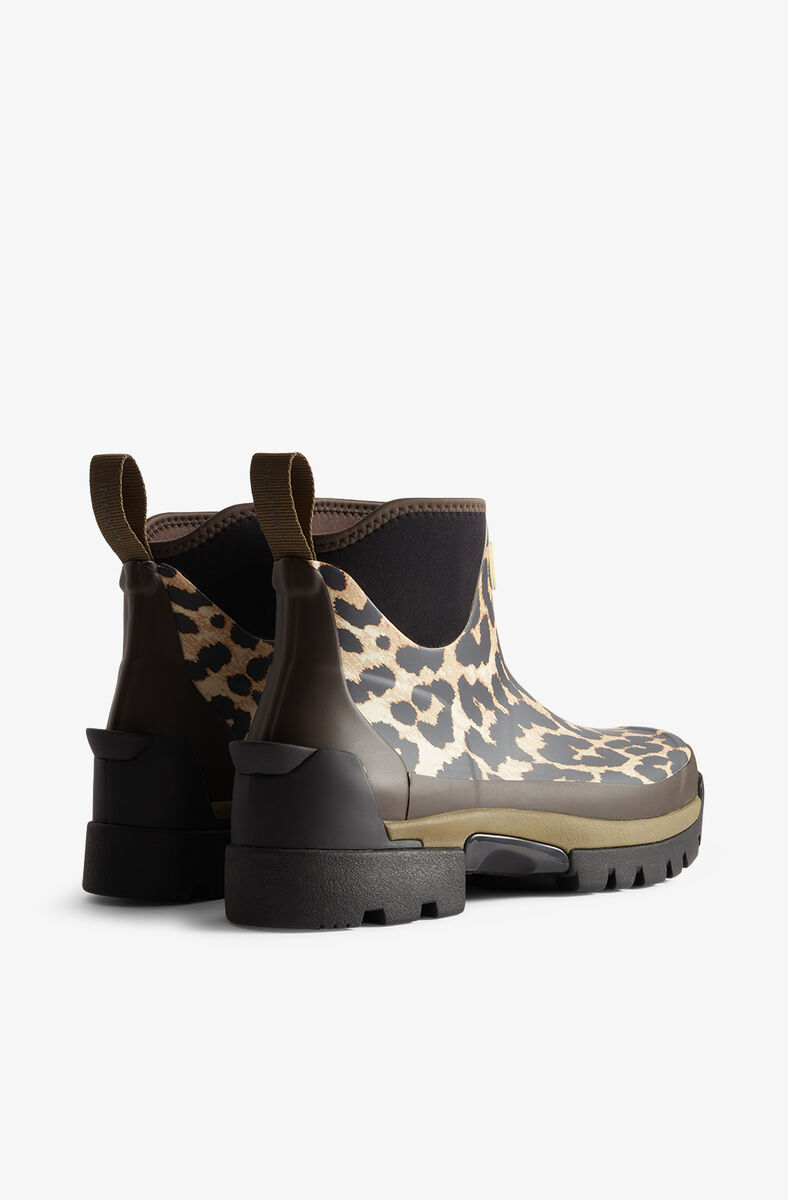 Balmoral ankelst&oslash;vler i leopard, Rubber, in colour Almond Milk - 3 - GANNI