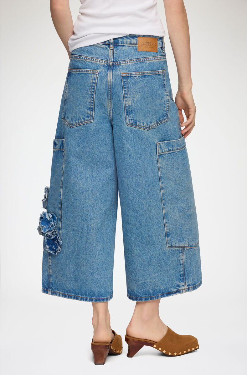 Baggy Cropped Jeans in Flower Print Denim, Organic Cotton, in colour Mid Blue Stone - 3 - GANNI