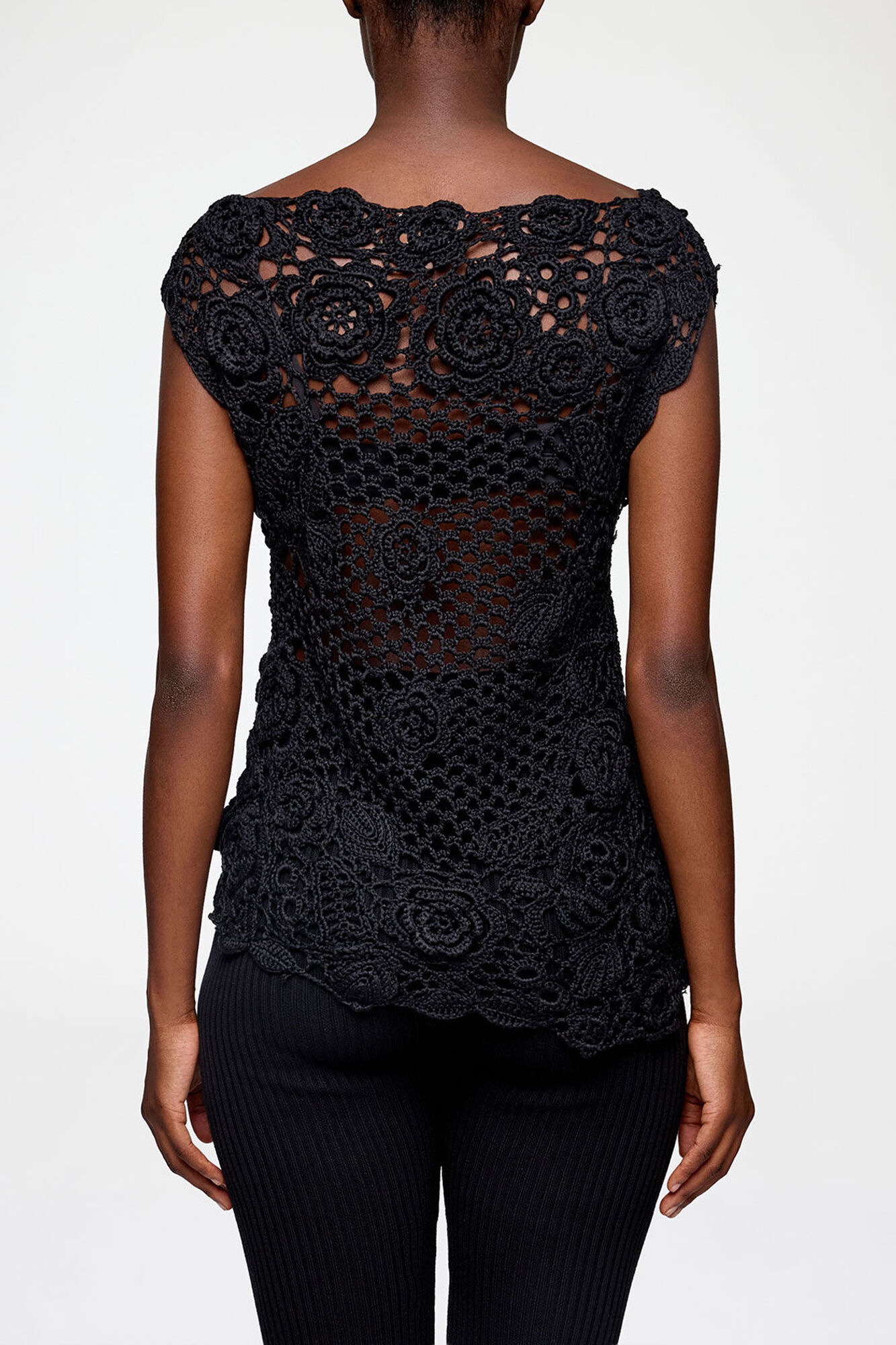 Knit Top in Cotton Crochet, Organic Cotton, in colour Black - 3 - GANNI