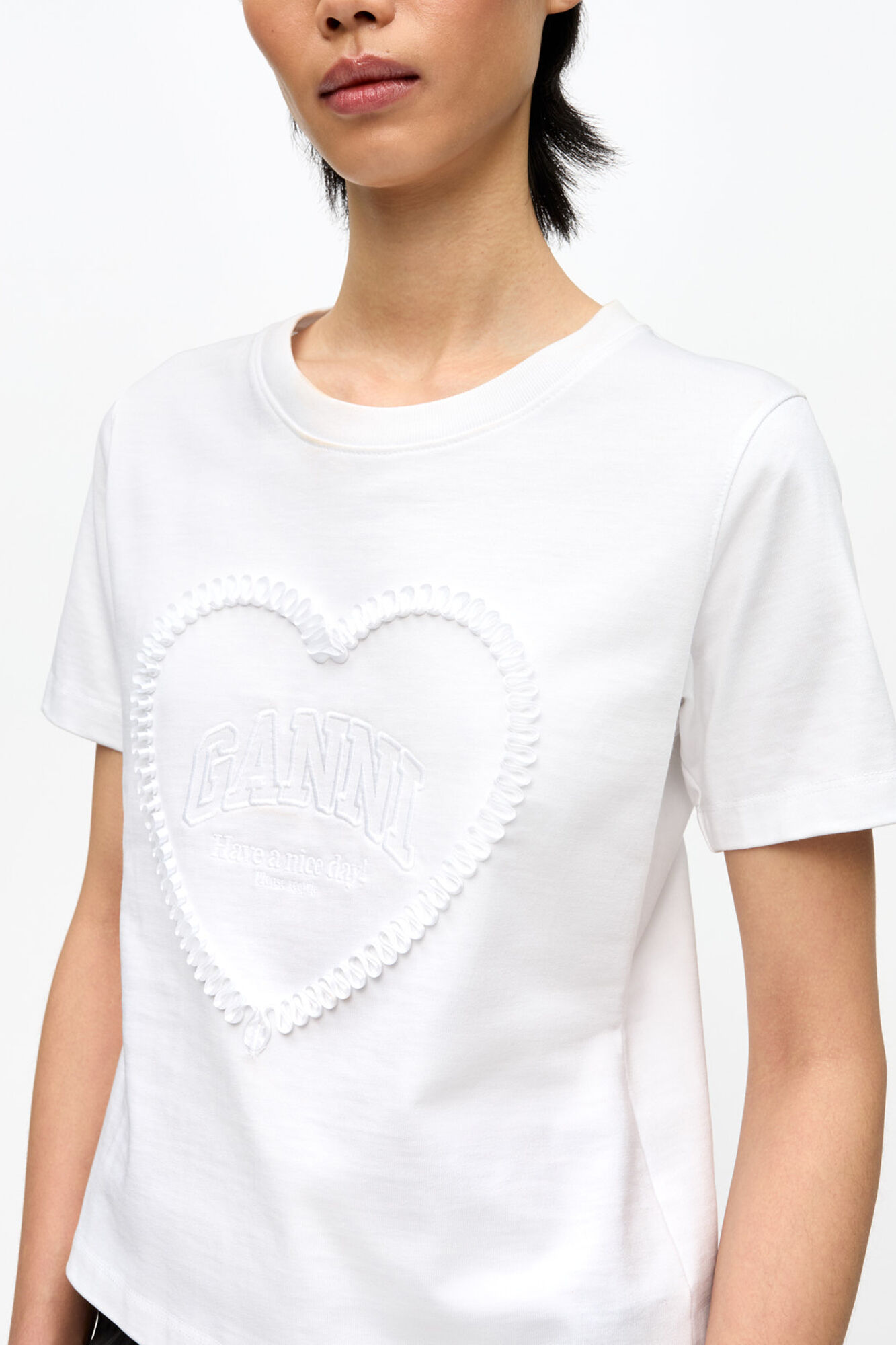 White Cropped Heart T-shirt, Organic Cotton, in colour Bright White - 4 - GANNI