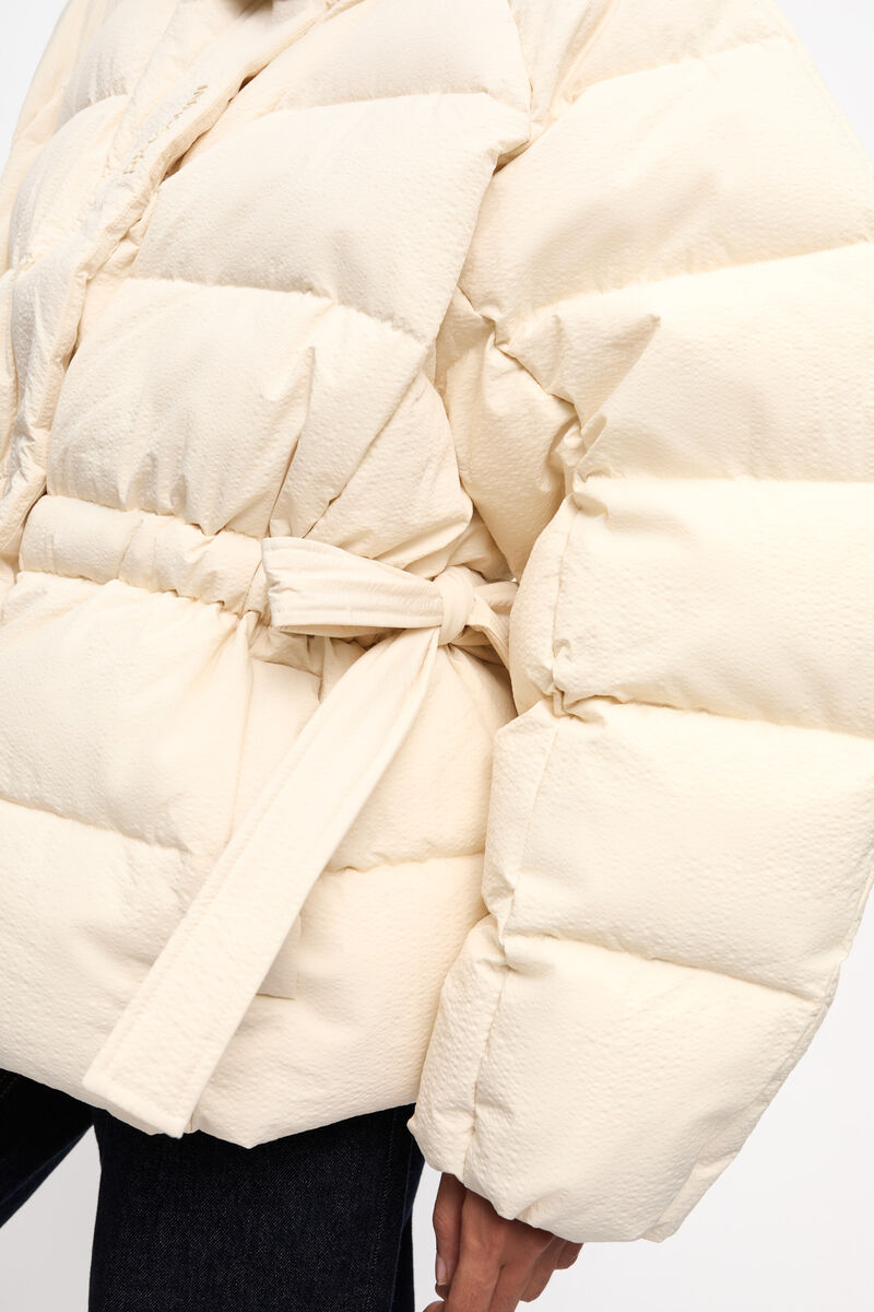 White Tech Oversized Puffer Jacket, Recycled Polyester, in colour Tofu - 4 - GANNI