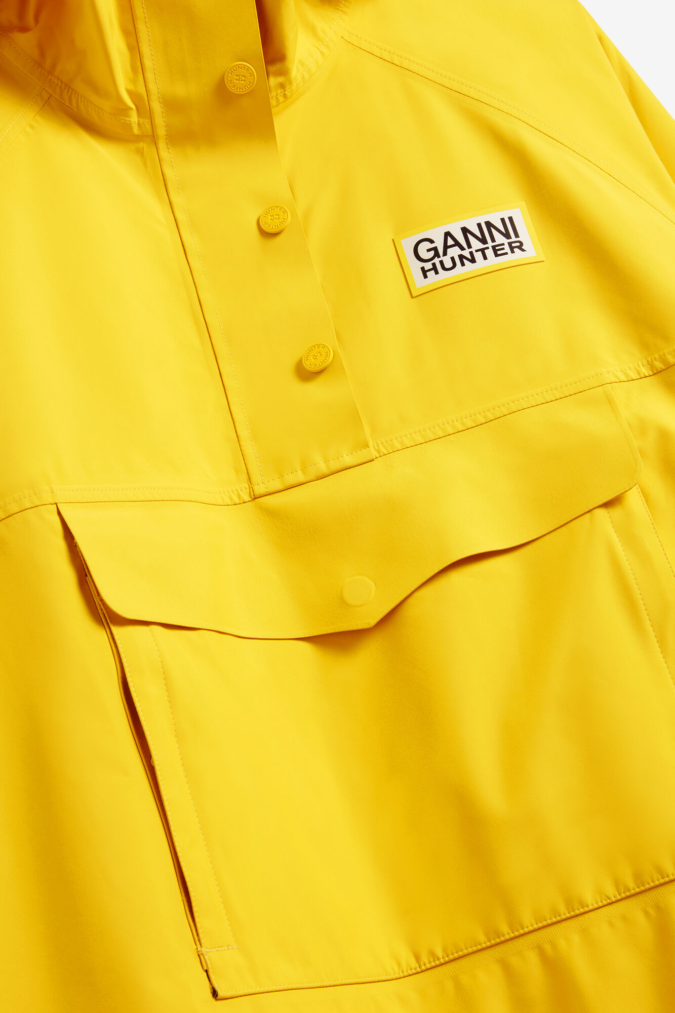 Poncho aus 10K wasserfestem Shell-Material, Recycled Polyester, in colour Lemon - 3 - GANNI