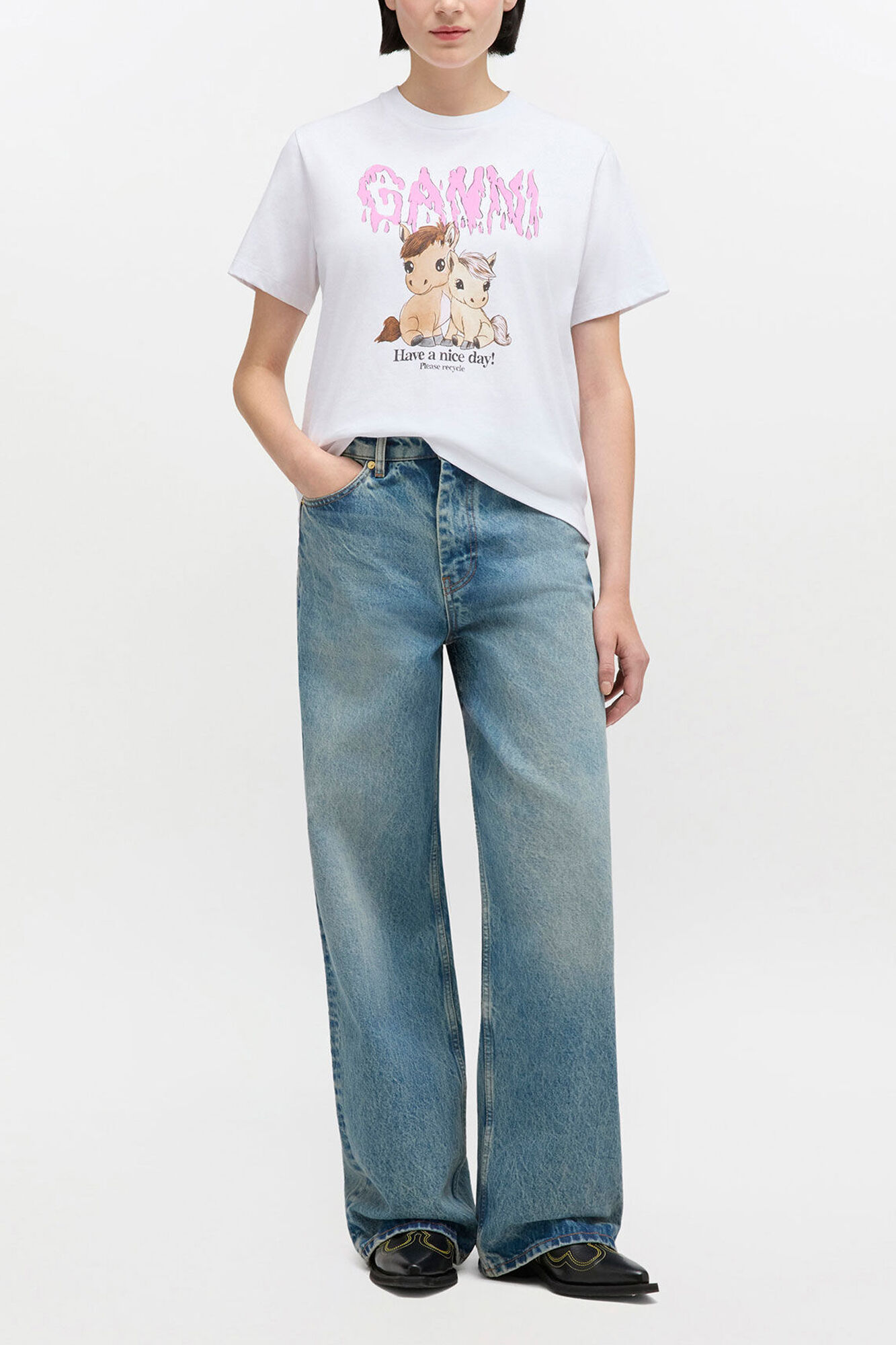 Graphic Cotton T-shirt, Organic Cotton, in colour Bright White - 2 - GANNI