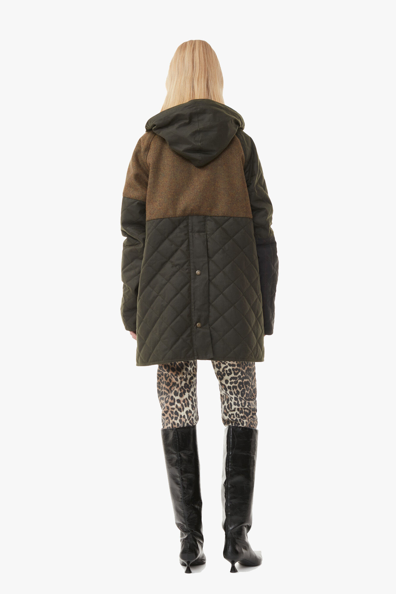 GANNI x Barbour Short Burghley Quilted Wax Jacket, Cotton, in colour Kalamata - 3 - GANNI