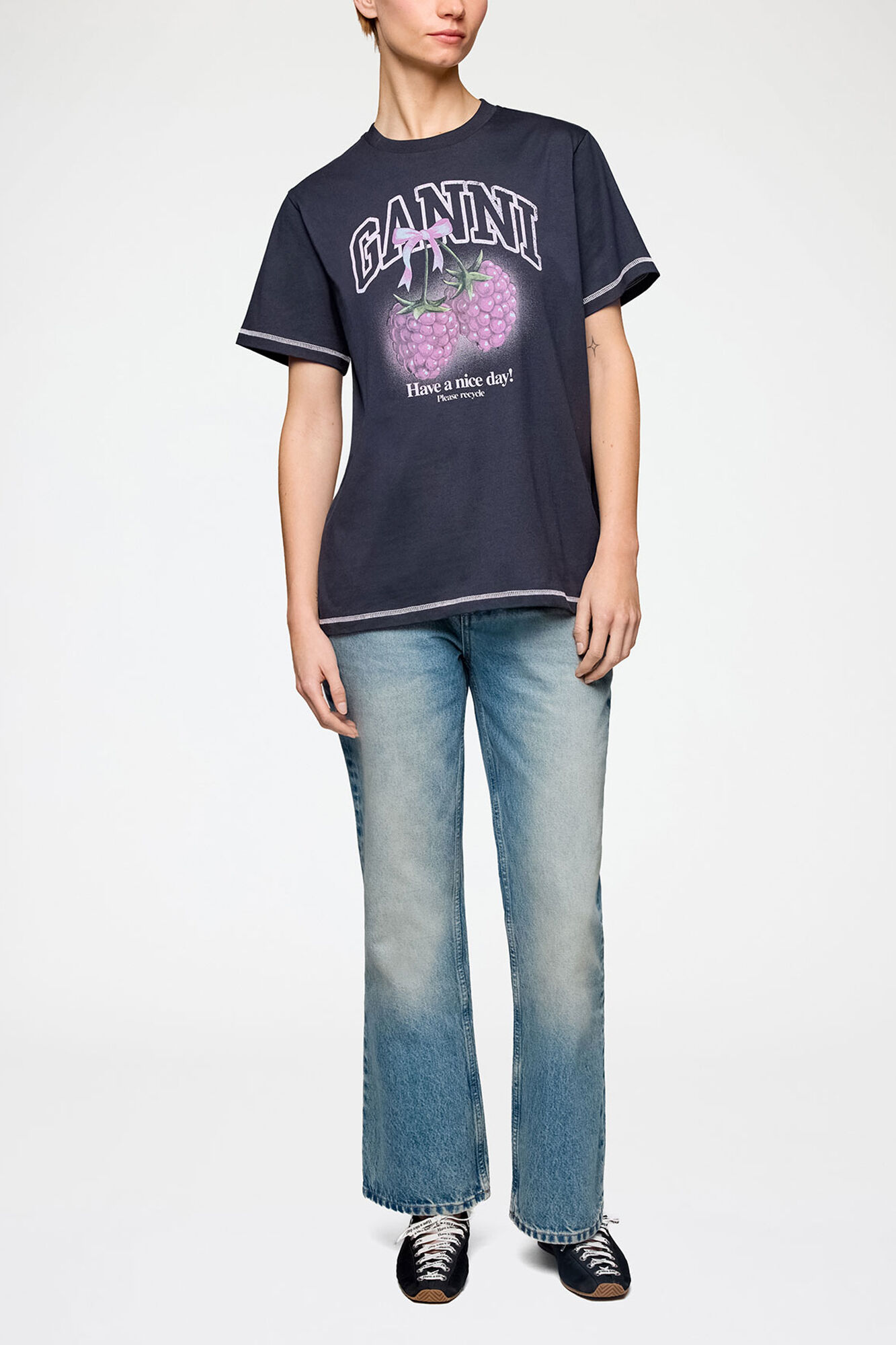 T-shirt with Raspberries, Organic Cotton, in colour Phantom - 1 - GANNI