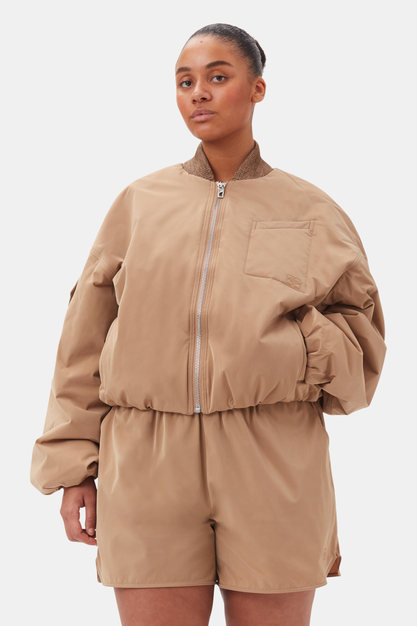 Brown Light Twill Oversized Short Bomberjakke, Recycled Polyester, in colour Tiger's Eye - 5 - GANNI