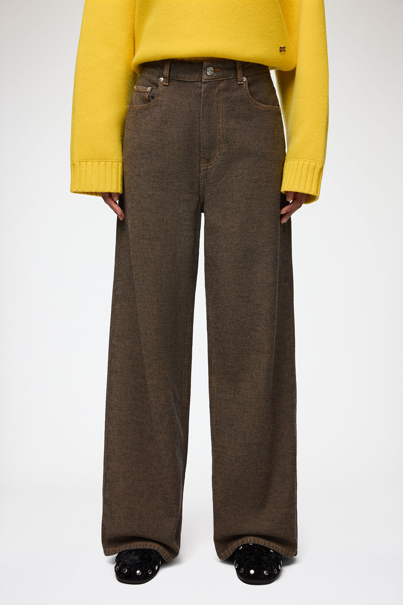Lari Jeans in Neppy Denim, Cotton, in colour Chicory Coffee - 2 - GANNI