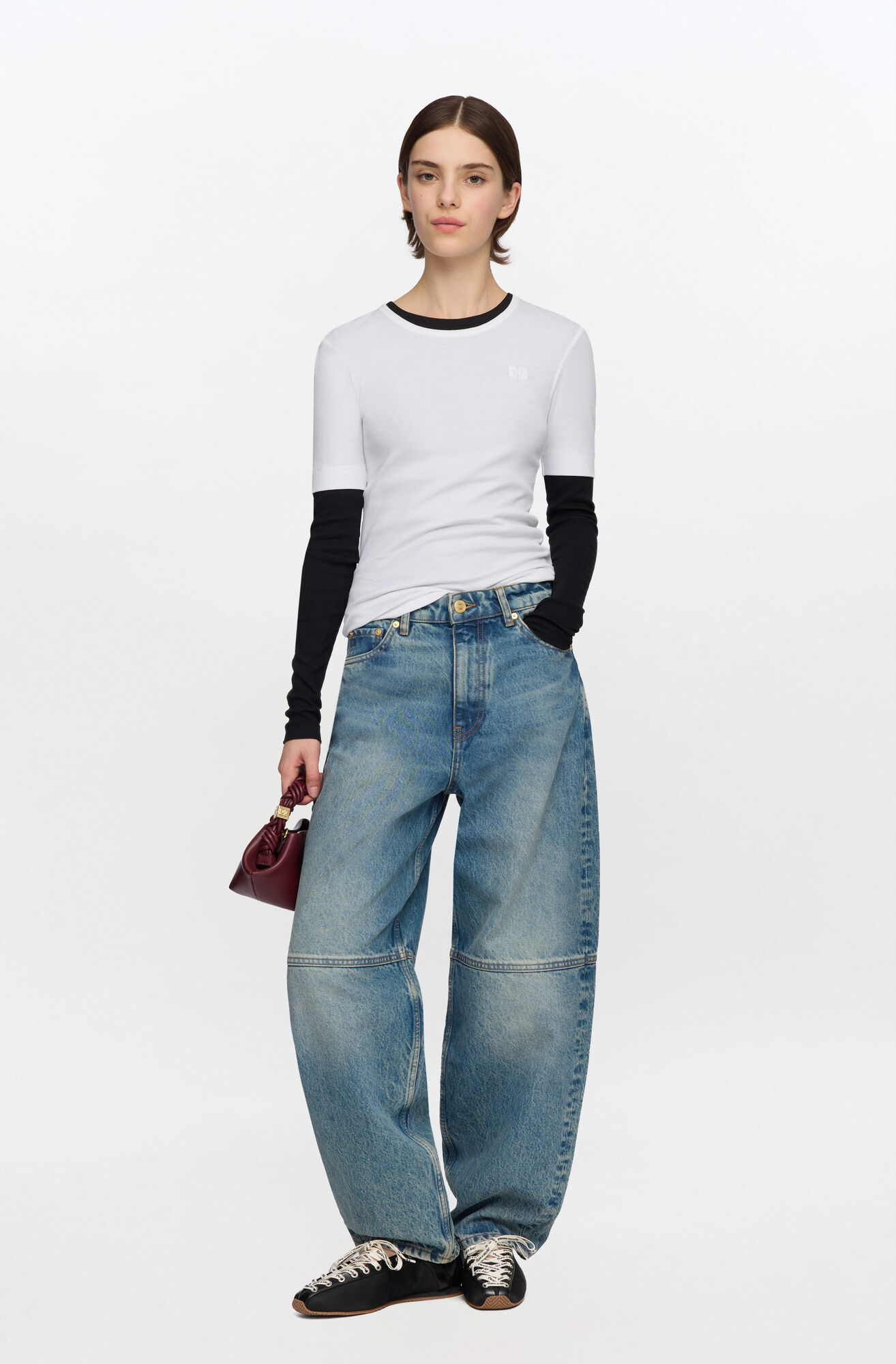 Stary Jeans in Tint Rigid Denim, Organic Cotton, in colour Mid Blue Vintage - 1 - GANNI