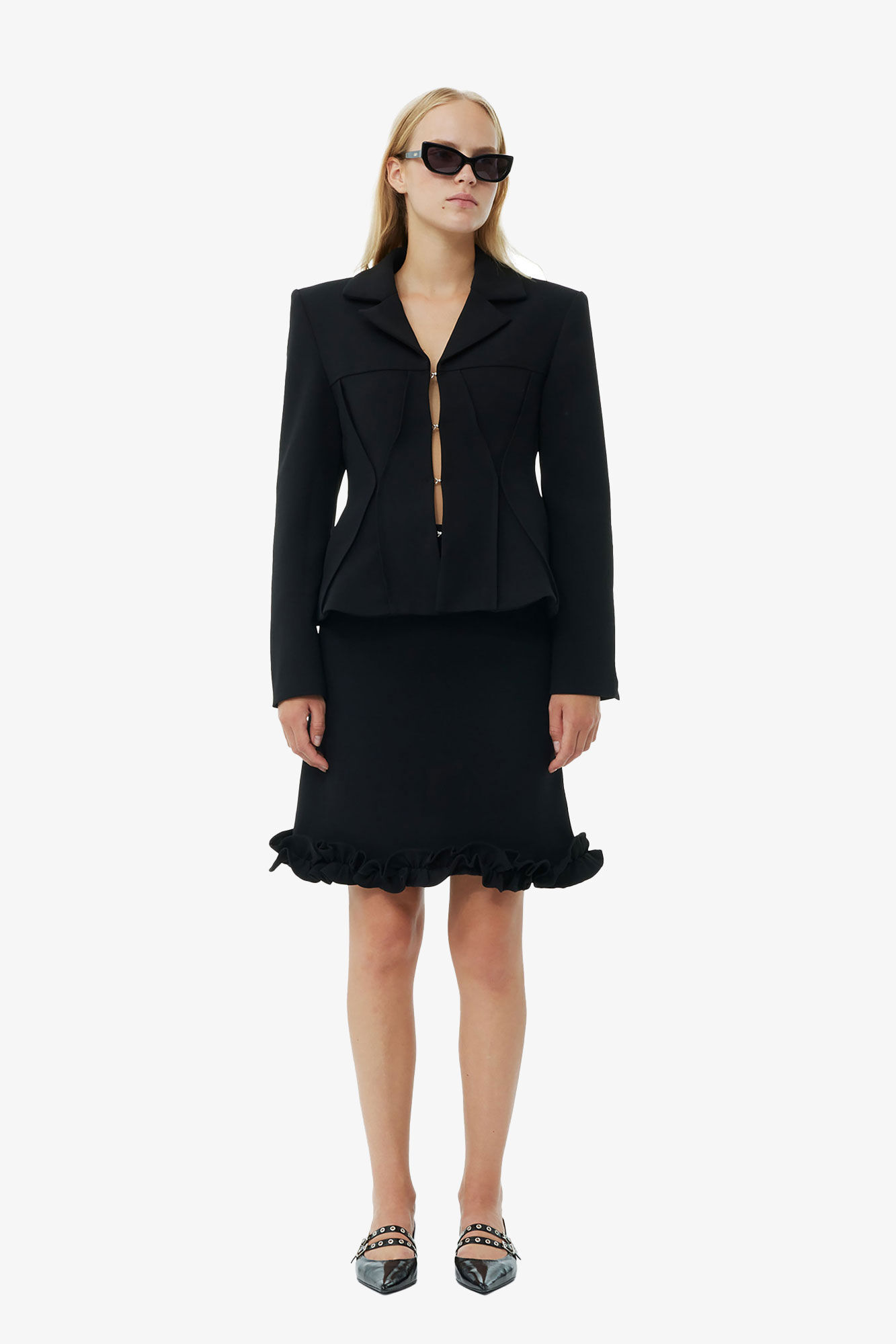 Blazer ajusté contrecollé en crêpe noir, Recycled Polyester, in colour Black - 3 - GANNI