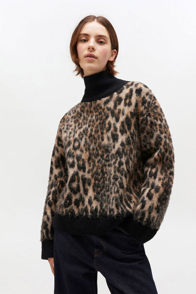 Pull léopard à dos ouvert, Leopard
