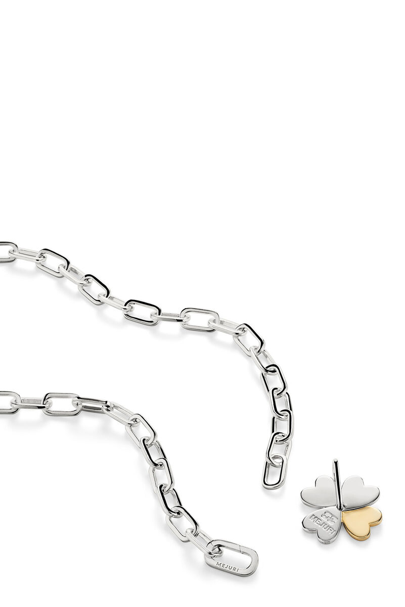 Mejuri x GANNI Clover Pendant halsband, in colour Silver - 2 - GANNI