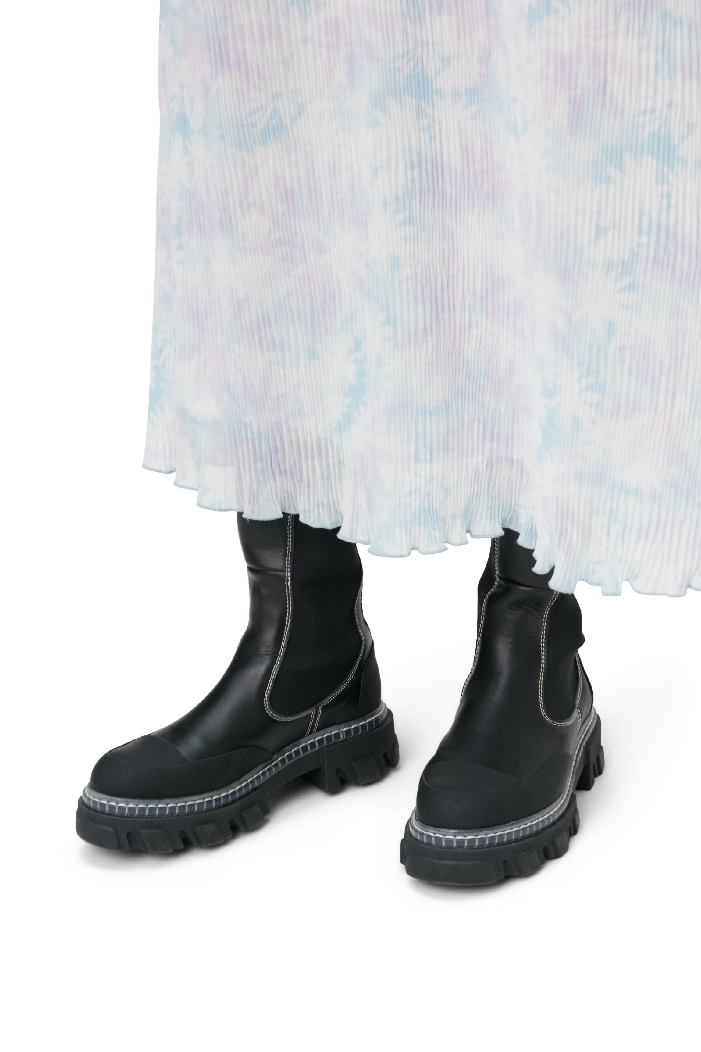 chelsea cleated boots