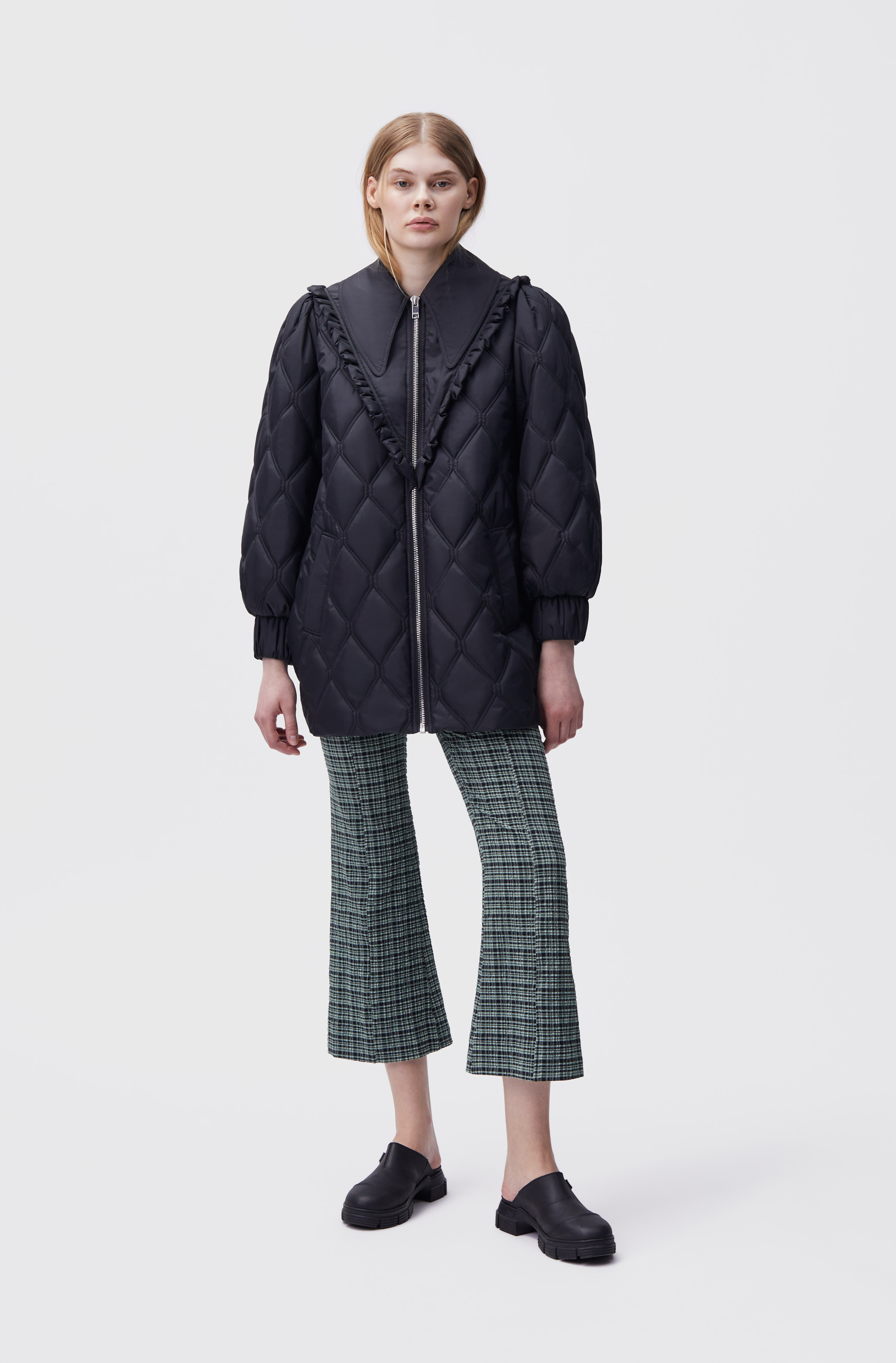 Black Balloon Sleeve Quilted Jacket 