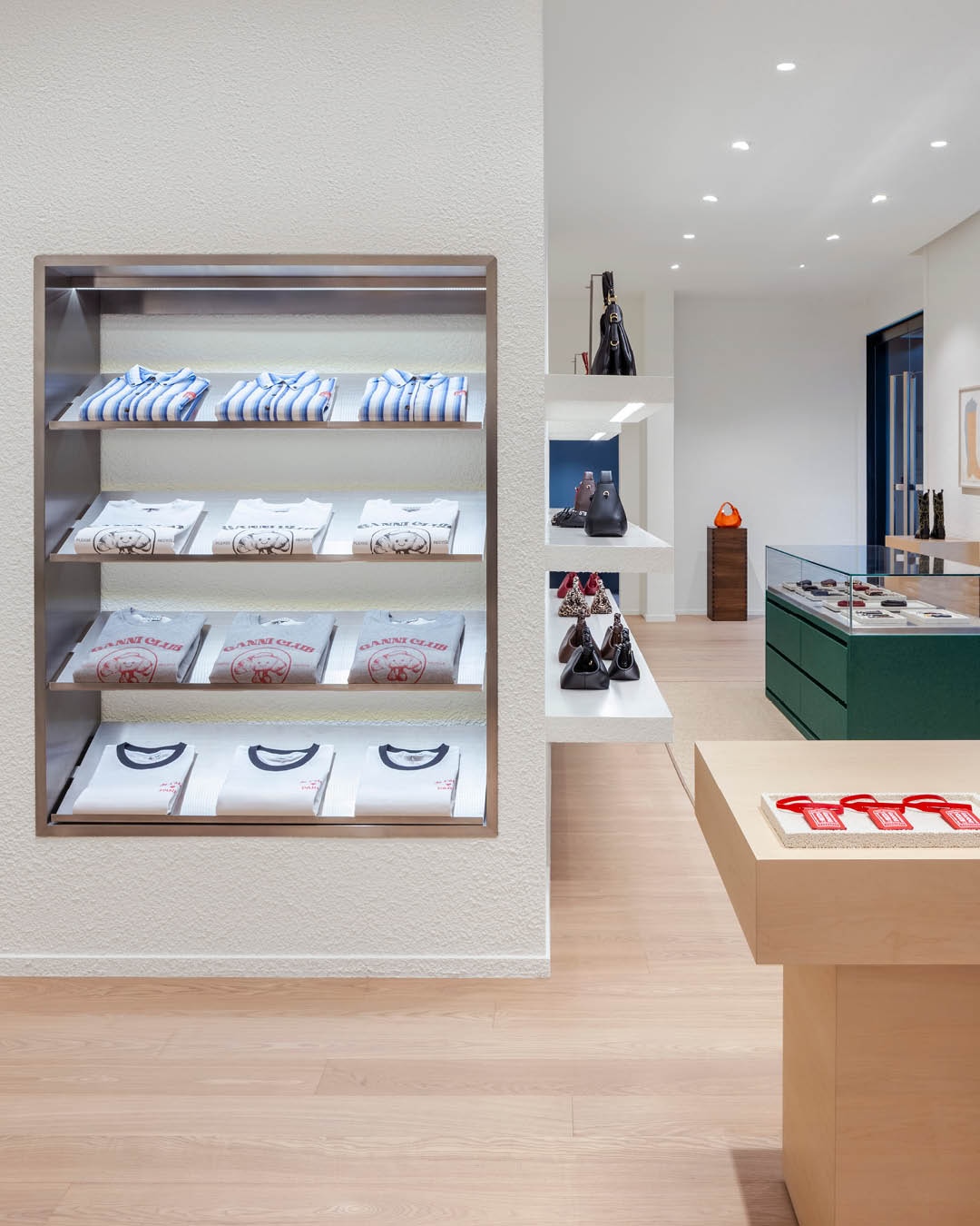 GANNI Rue François 1er